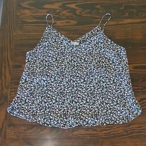 Active USA Camisole Top in Black with Elegant Design